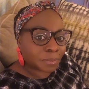 Meet your Posher, Opal